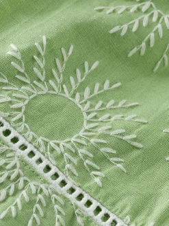 Blouse Embroidered Groen