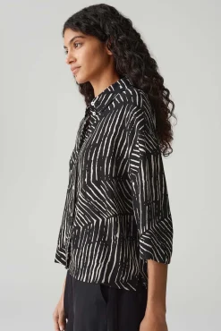 Blouse Fiana palm leaves Zwart