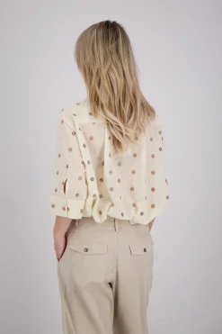 Blouse Scattered Emboidery Wit