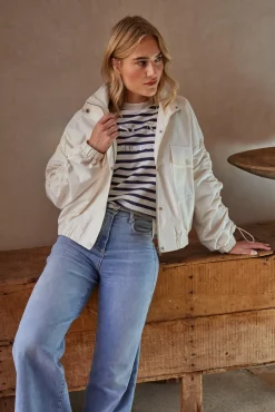 Bomber Wit
