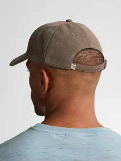 Cap Bruin