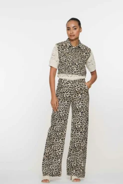 Jeans vest leopard print Bruin