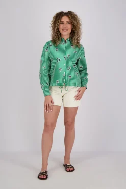 Short Bobby Wit