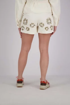 Short Embellished Wit