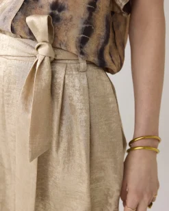 Short Metallic Lamee Beige