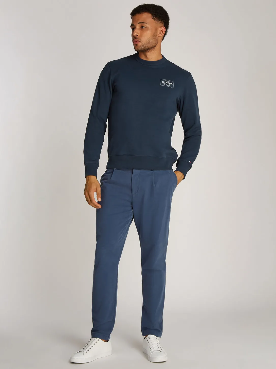 Sweater Monotype Label Blauw