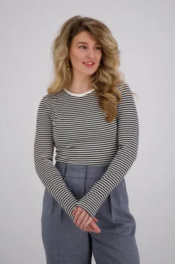 Top Gemma Hadrea O Zwart