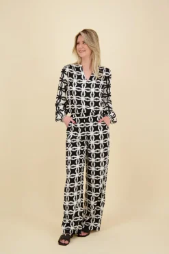 Top Madeline Zwart