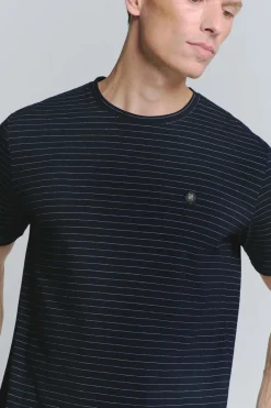 T-Shirt Pin  Blauw